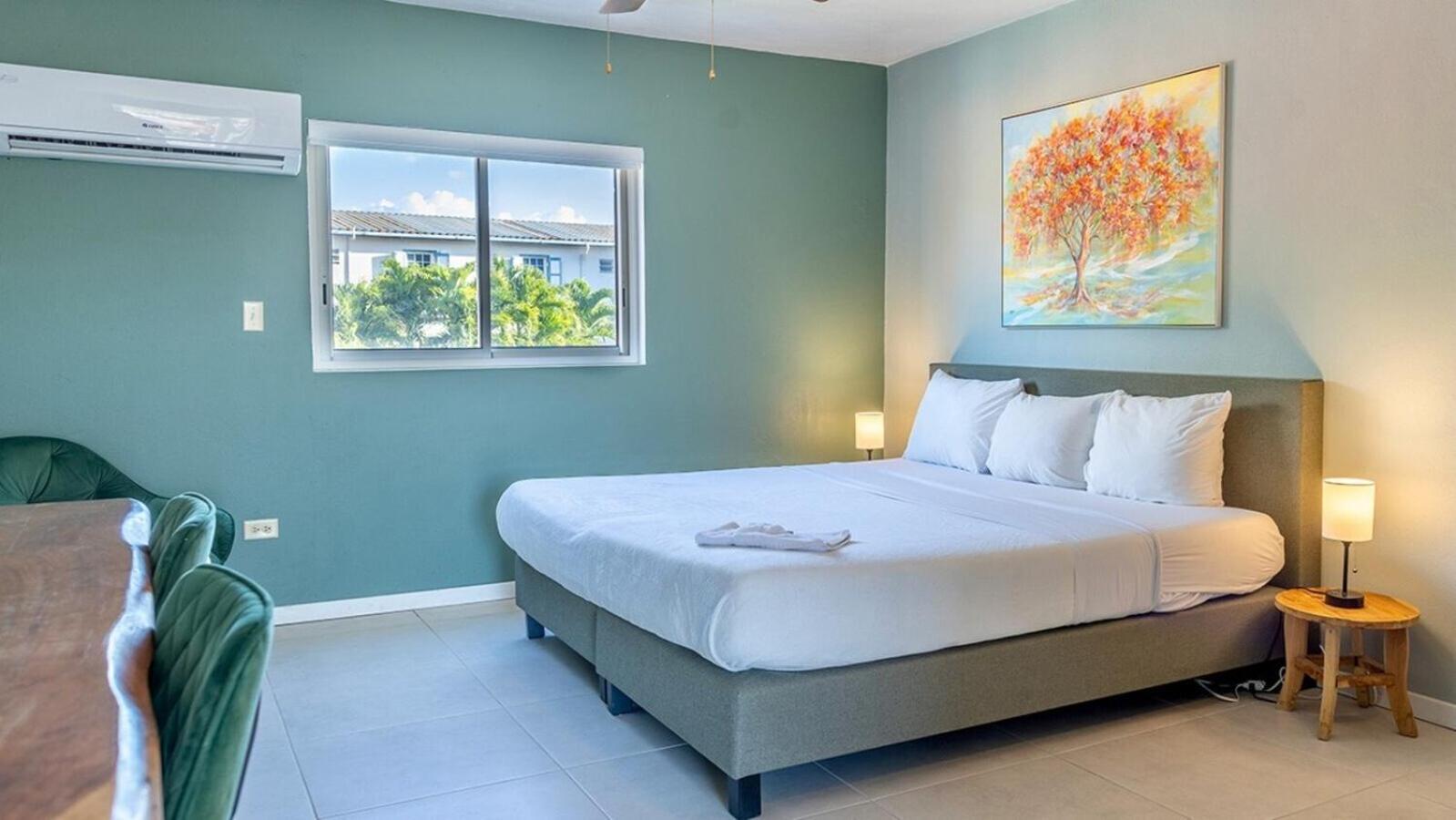 Talk Of The Town Inn & Suites - St Eustatius Oranjestad  Zewnętrze zdjęcie