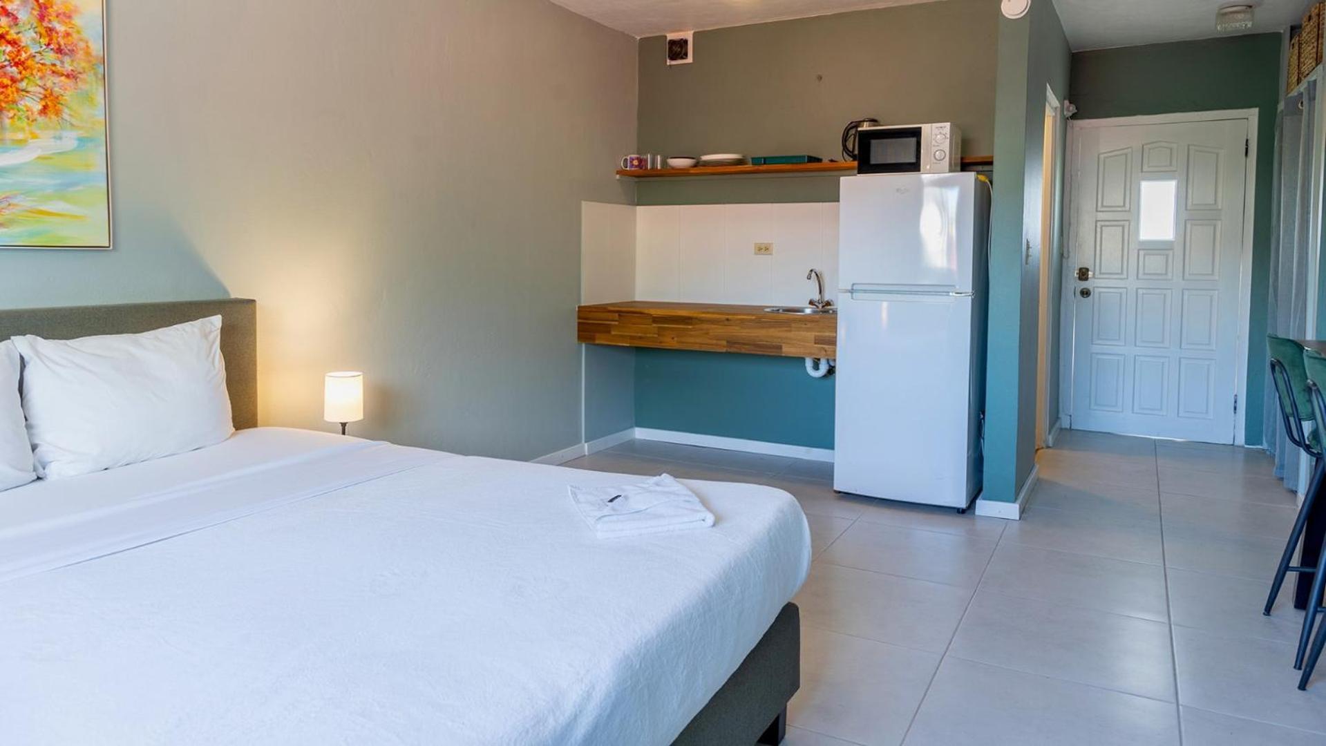 Talk Of The Town Inn & Suites - St Eustatius Oranjestad  Zewnętrze zdjęcie
